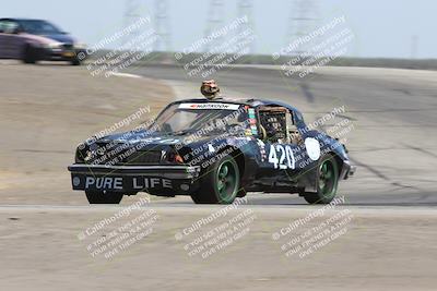 media/Sep-28-2024-24 Hours of Lemons (Sat) [[a8d5ec1683]]/1140am (Outside Grapevine)/